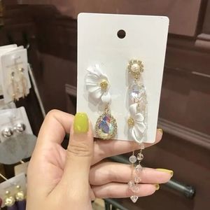 New Style Metal White Flower Asymmetric Long Drop